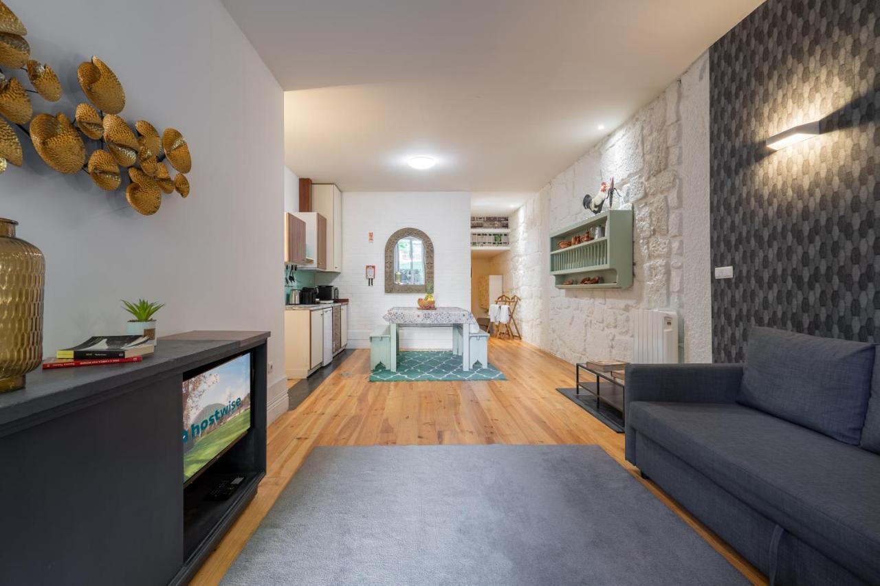 Host Wise - Homely Noble Flats - Garden & Jacuzzi OOporto Exteriör bild